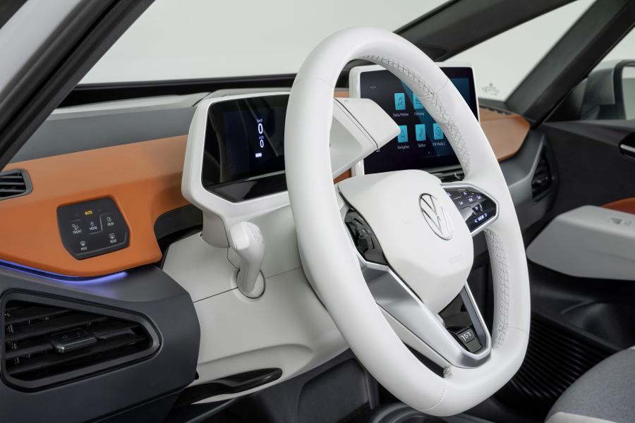 Панель приборов Volkswagen ID.3 1st 2019 года  (WW) (фото 4 из 48)